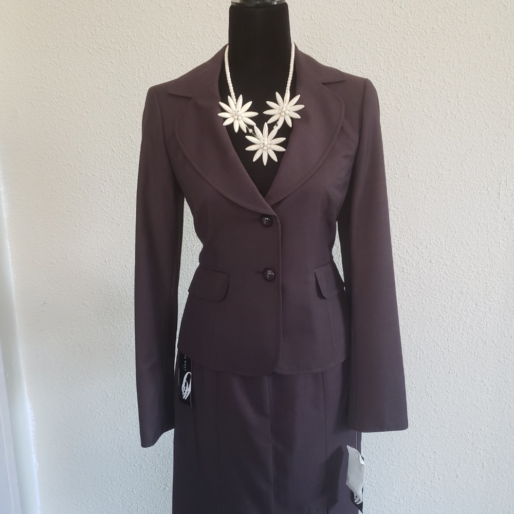 Nine West Women's two piece suit